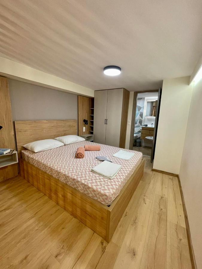Minimal Two-floor Apartmán